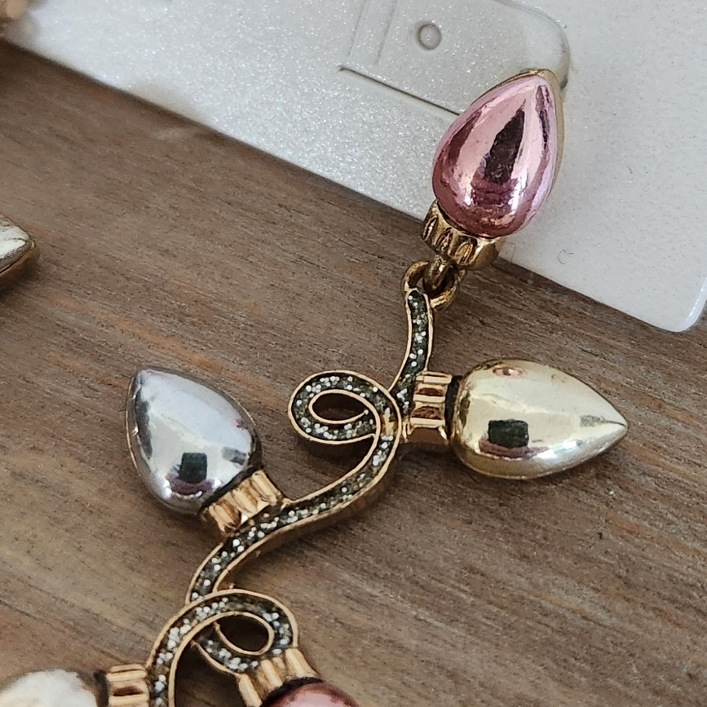 NWT SUGARFIX by BaubleBar Festive String Light Drop Earrings - Pastel Multi New - Picture 5 of 11